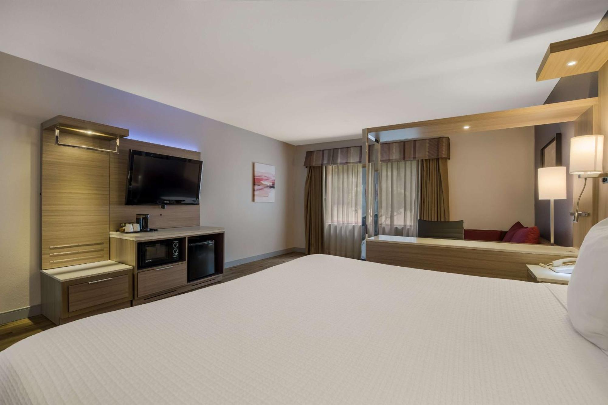 Best Western Diamond Bar Hotel & Suites Exterior foto