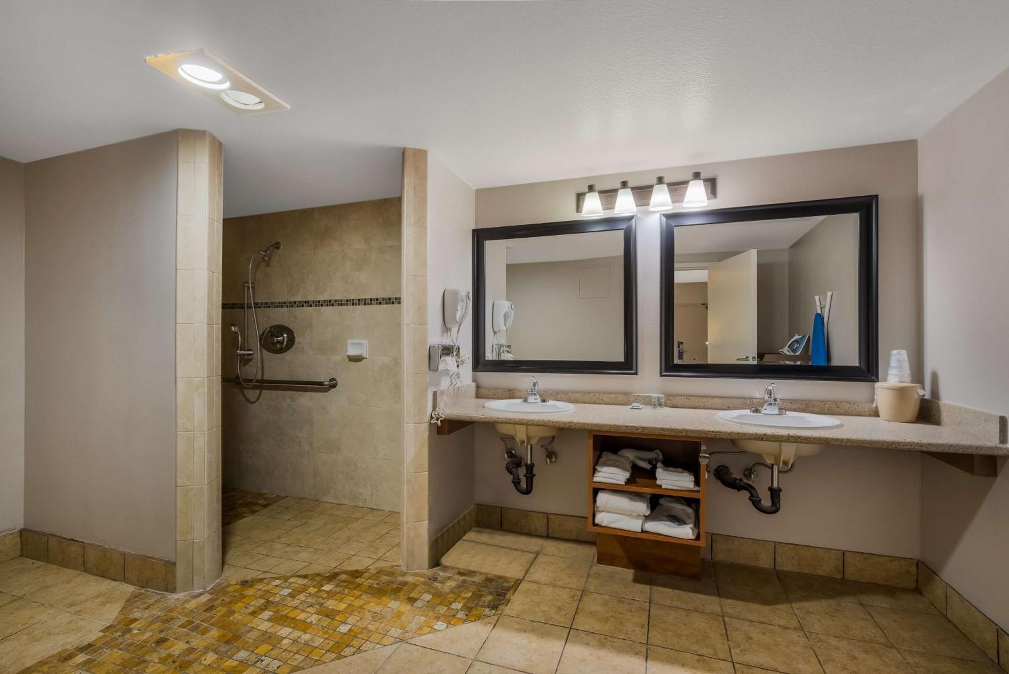 Best Western Diamond Bar Hotel & Suites Exterior foto